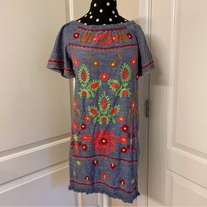 💛Embroidered denim dress💛